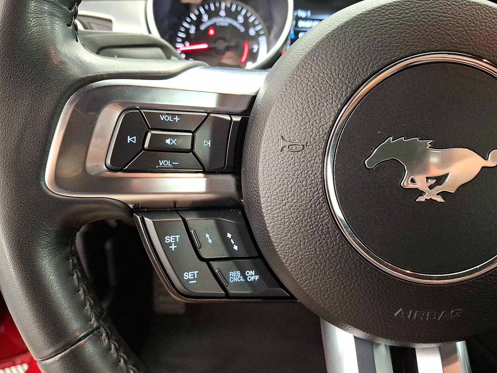 Used 2022 Ford Mustang Premium w/ Ford Safe & Smart Package RWD image 9