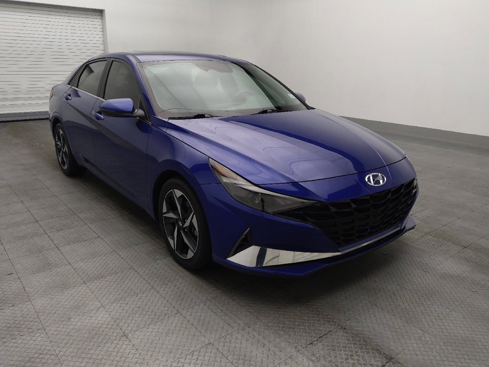 Used 2021 Hyundai Elantra SEL w/ Convenience + Premium Package image 13