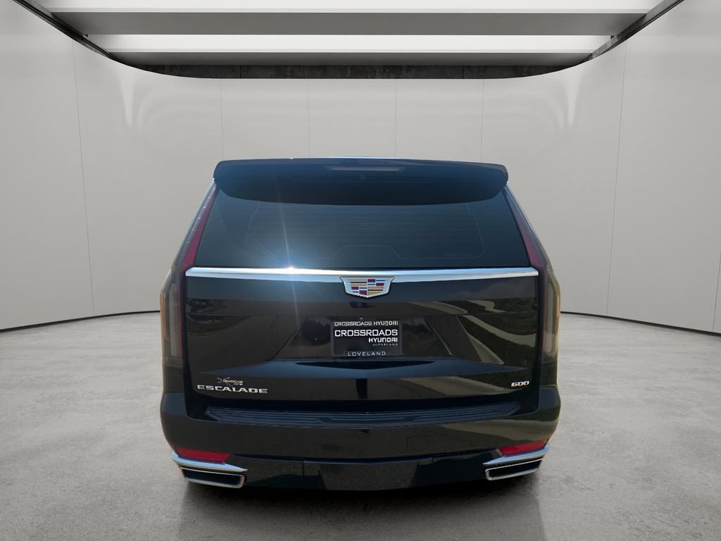 Used 2023 Cadillac Escalade Premium Luxury AWD/4WD image 4