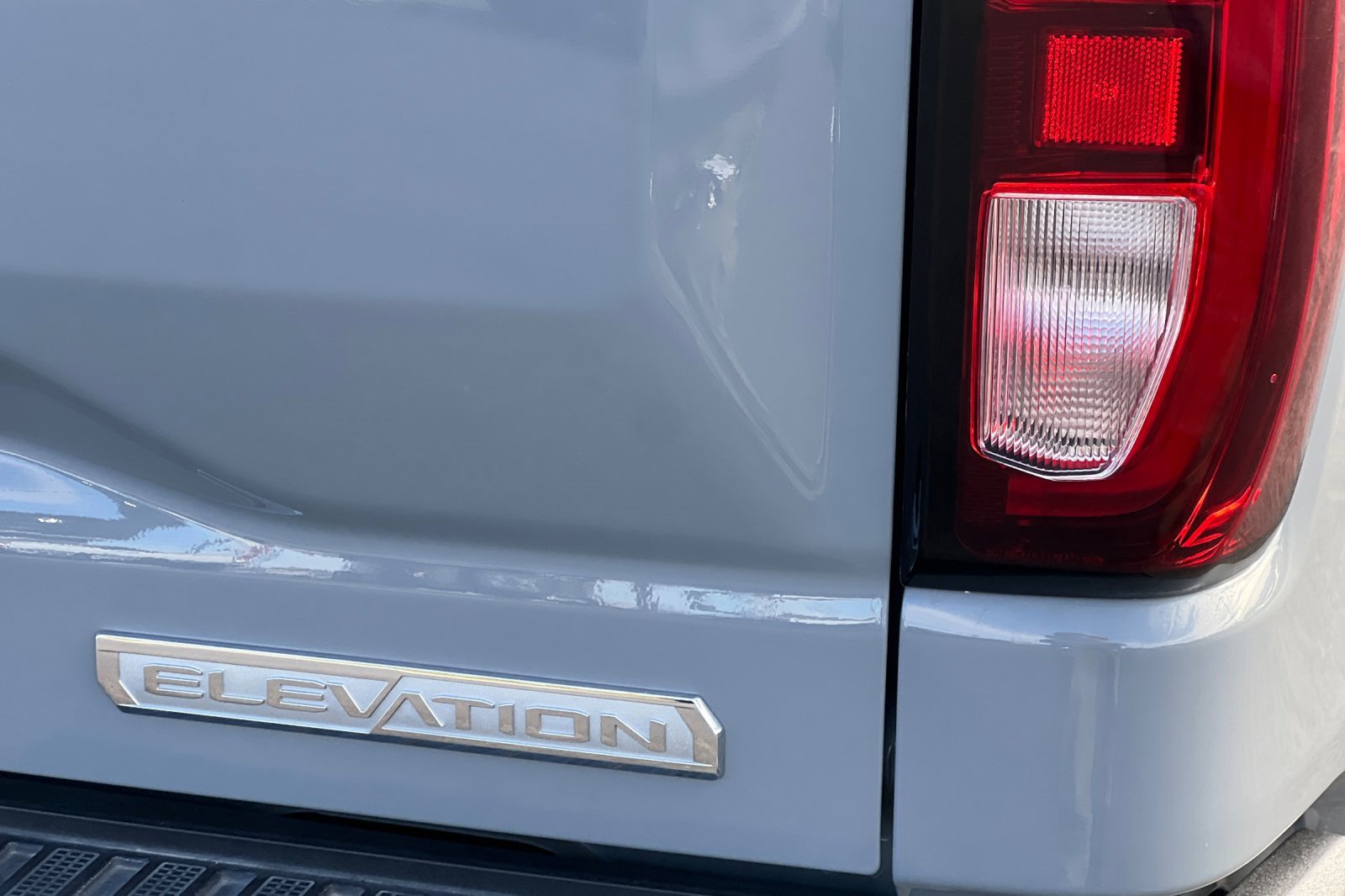 Used 2024 GMC Sierra 1500 Elevation w/ LPO, Elevation Black Package image 24