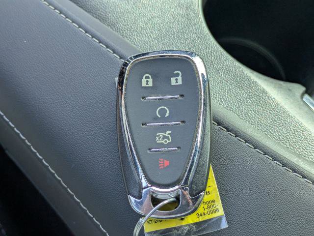 Used 2020 Chevrolet Camaro LT image 27