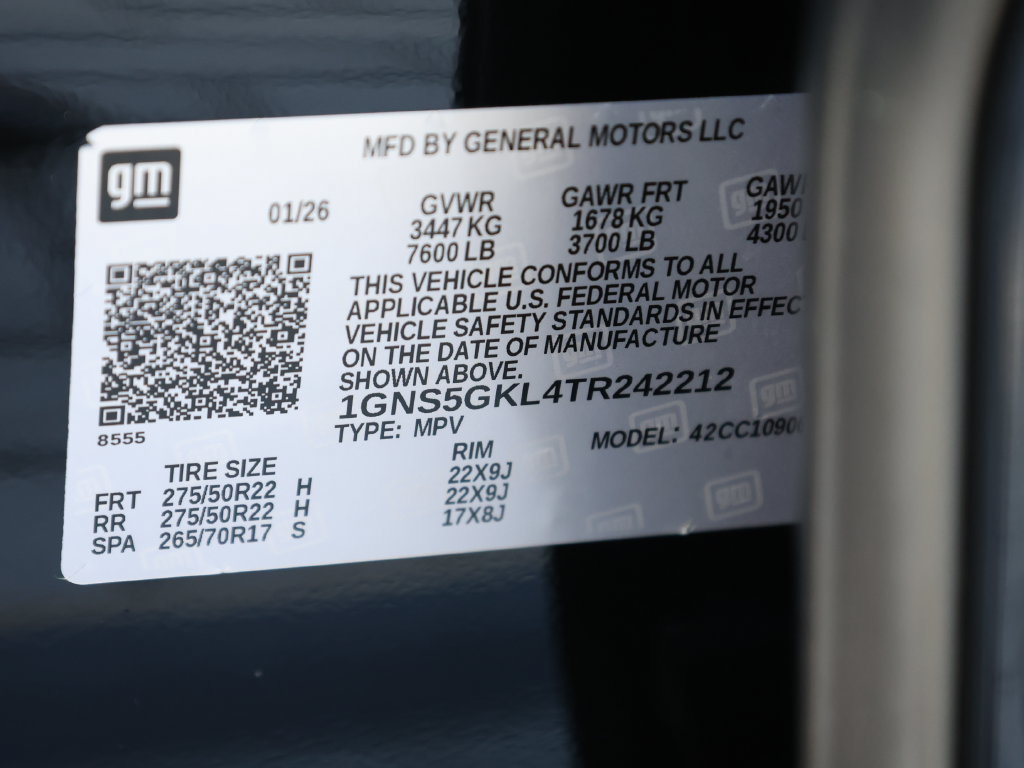 Used 2026 Chevrolet Suburban High Country RWD image 48