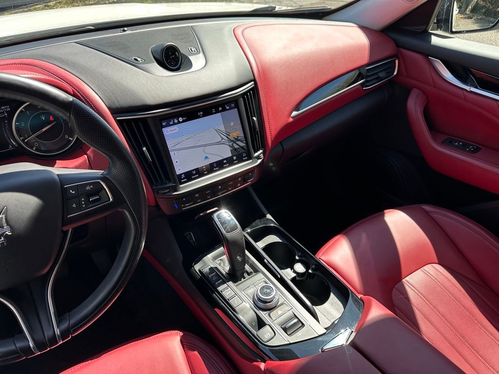 Used 2022 Maserati Levante GT image 22