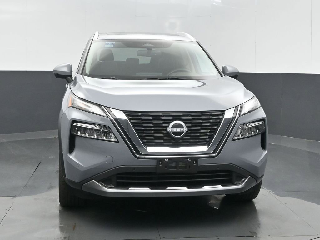 Used 2023 Nissan Rogue SL w/ SL Premium Package image 4