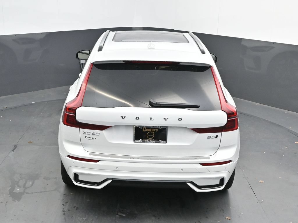 New 2026 Volvo XC60 B5 Plus w/ Protection Package Premier AWD/4WD image 25