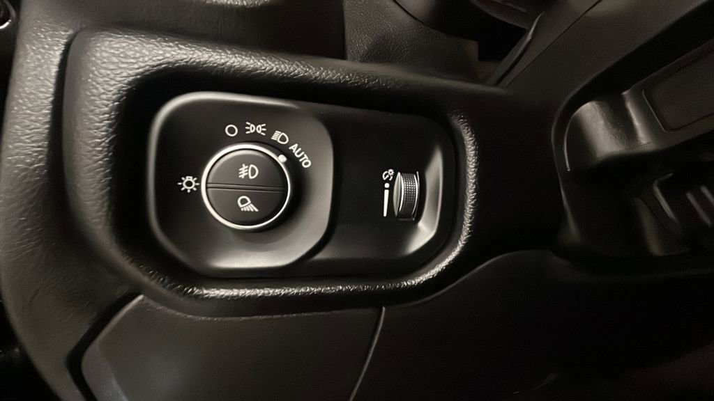 Used 2024 RAM 2500 Big Horn image 17