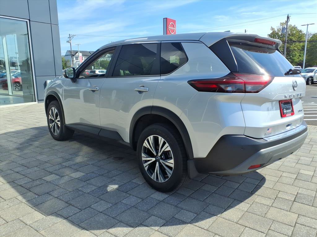 Certified 2023 Nissan Rogue SV image 6