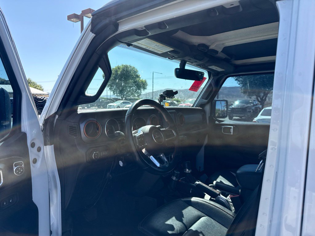 Used 2022 Jeep Gladiator Mojave AWD/4WD image 13