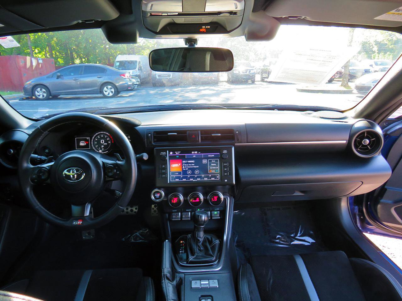 Used 2023 Toyota GR86 Premium w/ ALL Weather Mat Package (TMS) RWD image 20