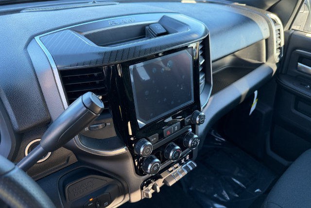 New 2026 RAM 3500 Big Horn AWD/4WD image 22