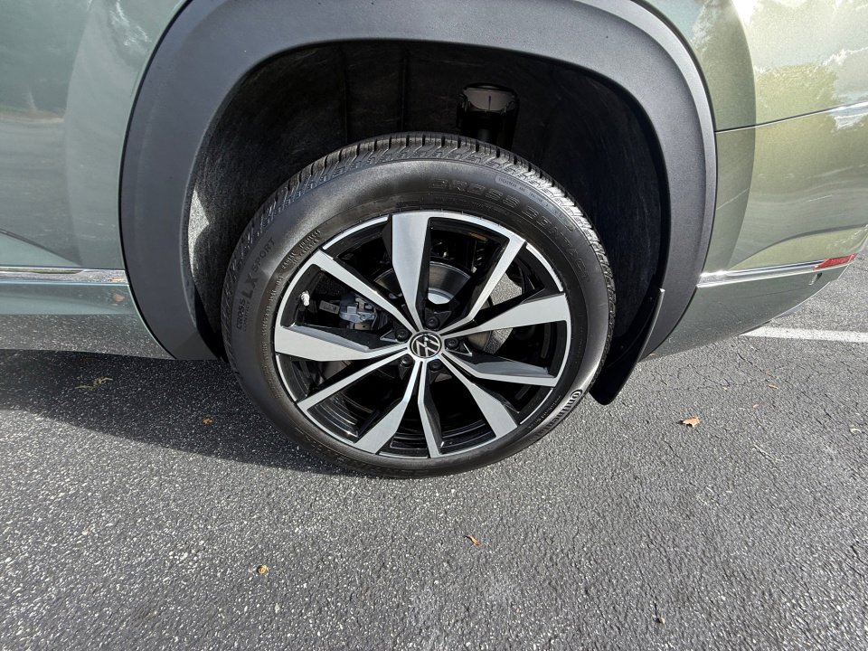 New 2026 Volkswagen Atlas SEL Premium R-Line image 22