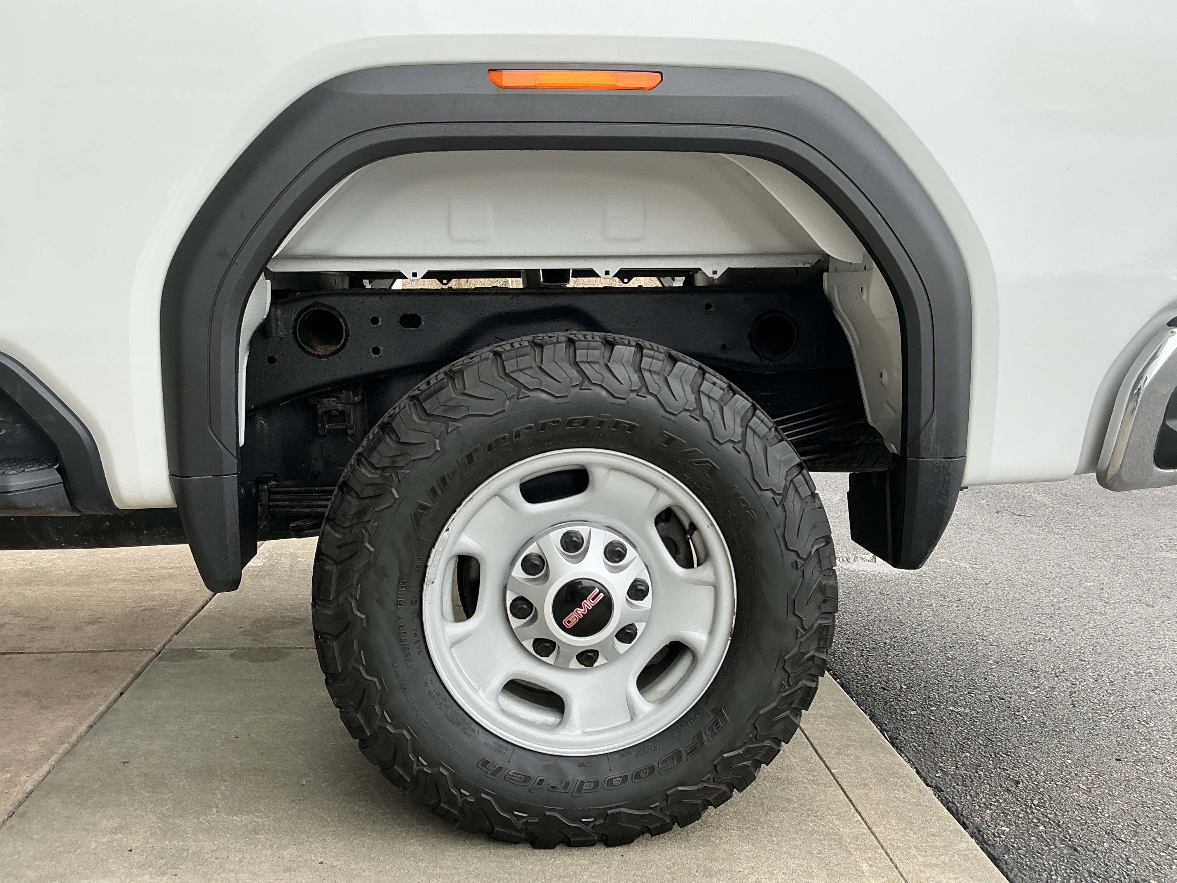 Used 2023 GMC Sierra 2500 Pro AWD/4WD image 26