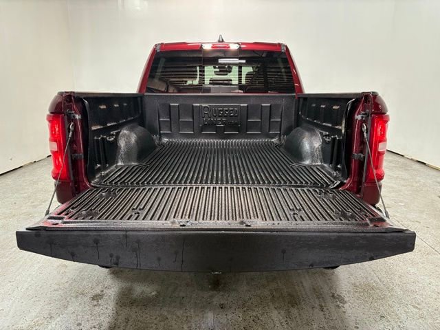 Used 2025 RAM 1500 Laramie AWD/4WD image 9