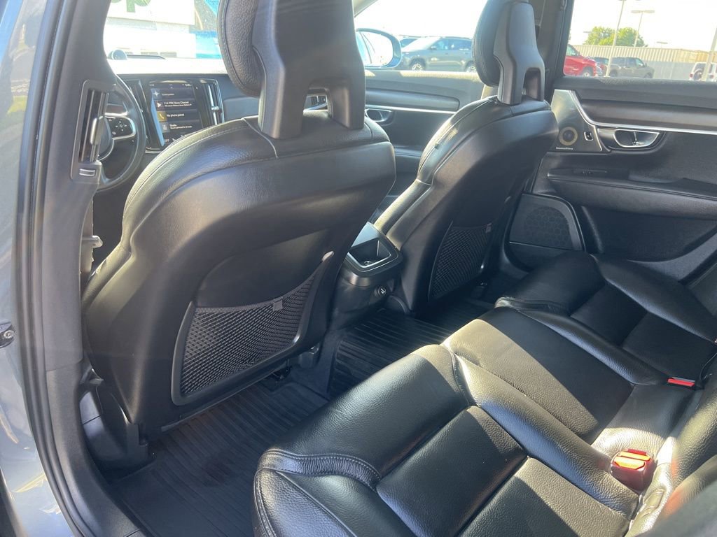 Used 2017 Volvo V90 T6 Cross Country AWD/4WD image 30