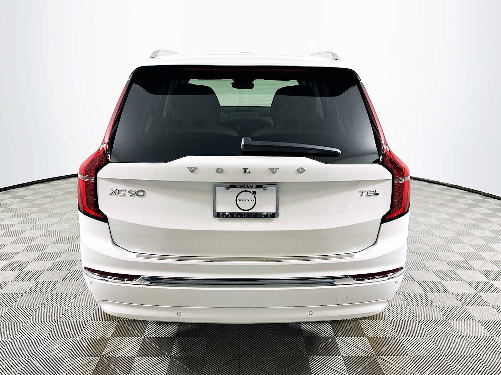 New 2026 Volvo XC90 T8 Ultra w/ Protection Package Premier image 6