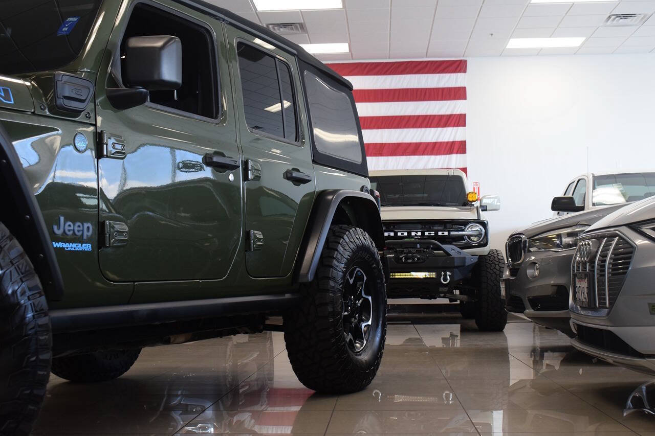 Used 2022 Jeep Wrangler Unlimited Rubicon 4xe w/ Cold Weather Group AWD/4WD image 11