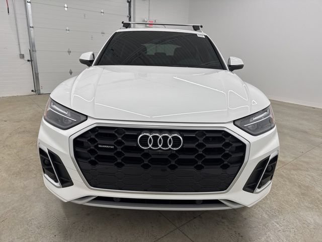 Used 2022 Audi Q5 2.0T Premium Plus AWD/4WD image 2