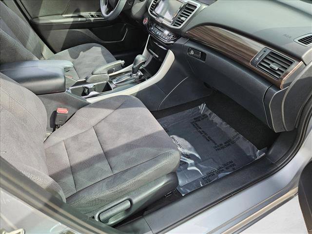 Used 2016 Honda Accord EX image 20
