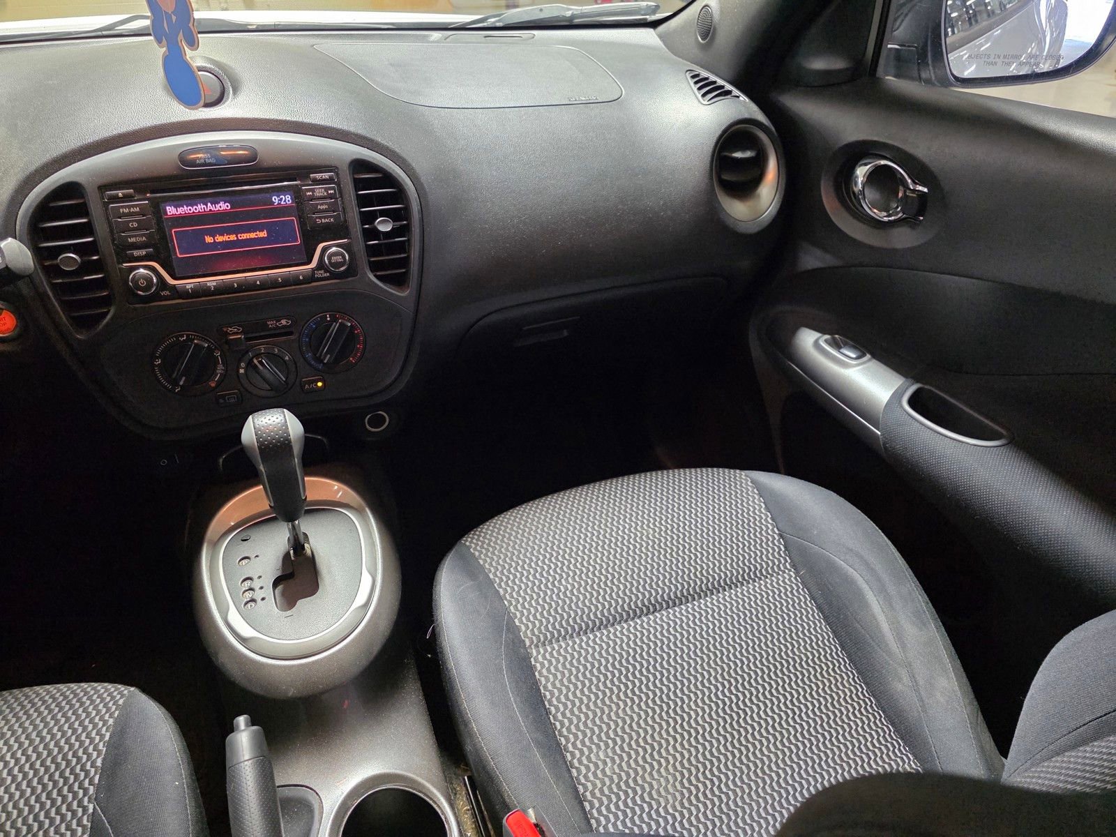 Used 2016 Nissan Juke S image 13