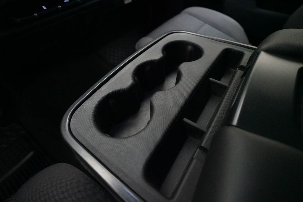 Used 2017 Chevrolet Silverado 1500 LT w/ LT Convenience Package image 15