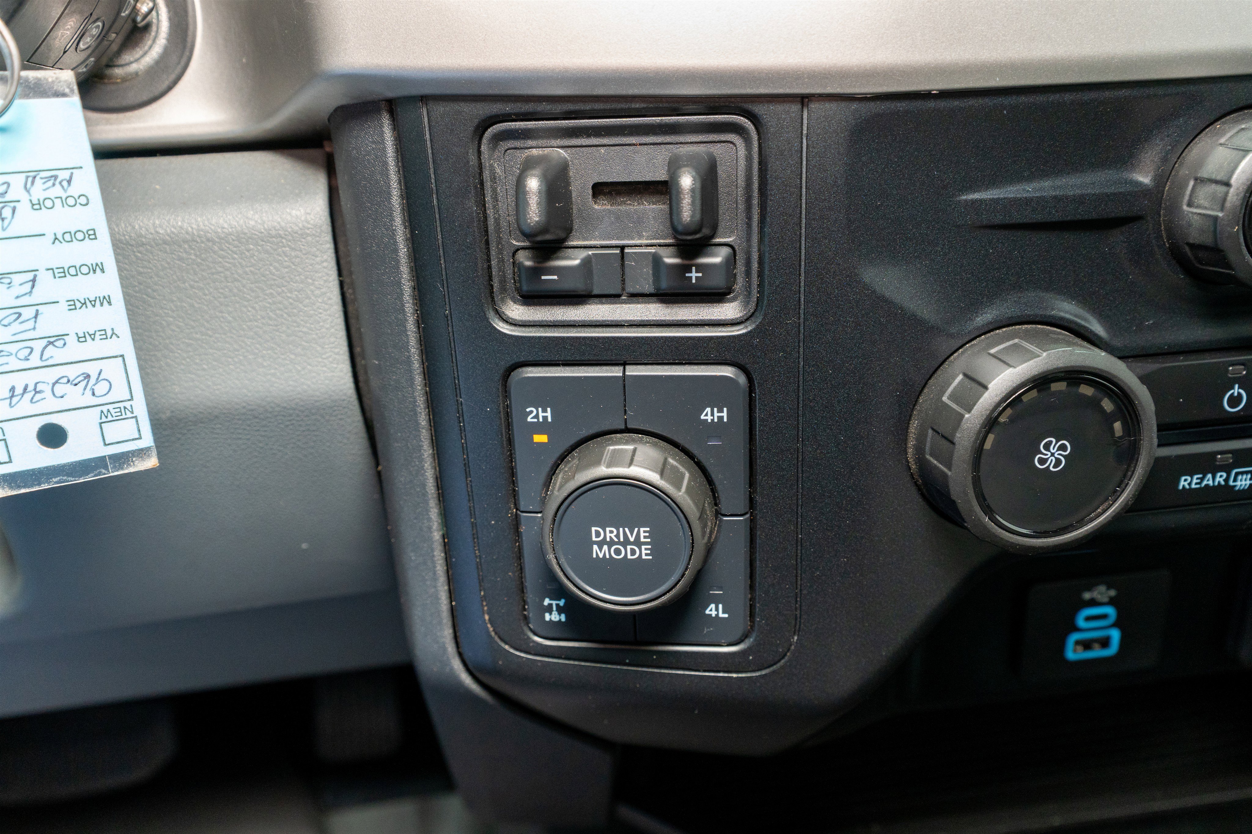 Used 2023 Ford F250 XL w/ STX Appearance Package image 25