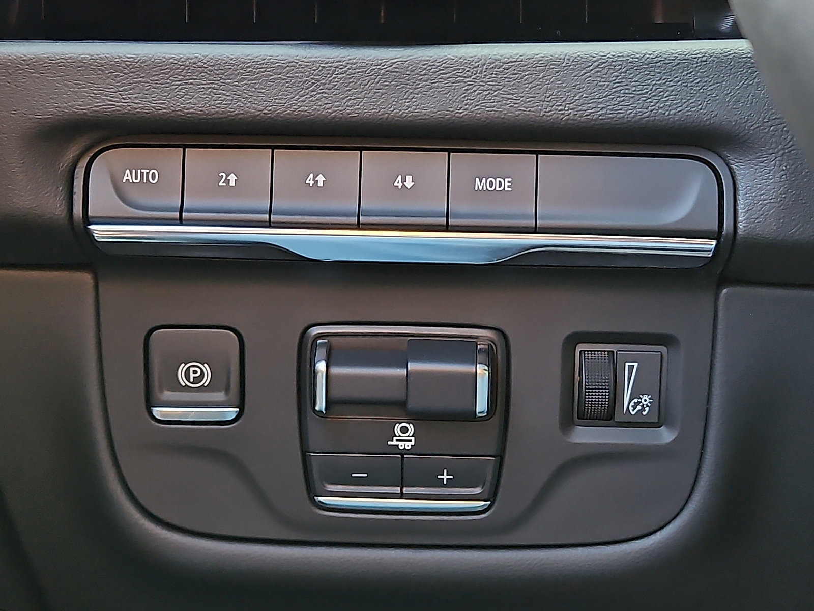 Certified 2025 Cadillac Escalade Sport w/ LPO, ONYX Package image 27