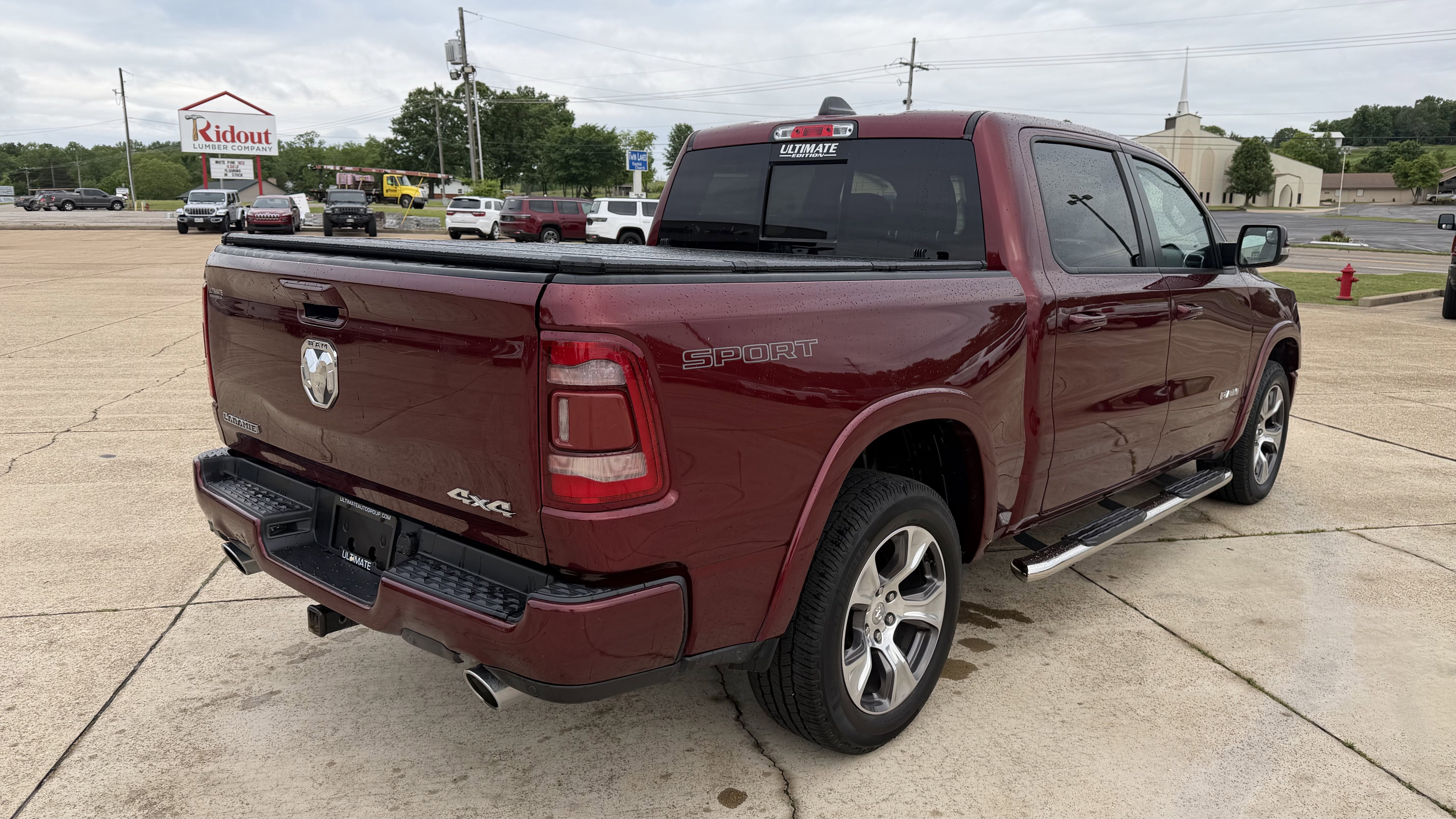 Used 2022 RAM 1500 Laramie w/ Sport Appearance Package AWD/4WD image 10