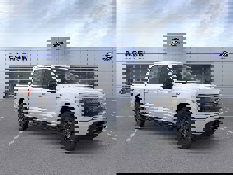 New 2025 Ford F150 Lightning Flash image 7