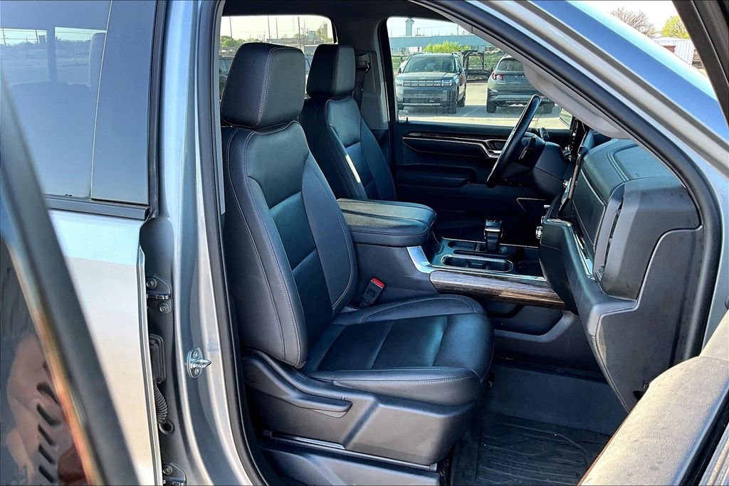 Used 2023 GMC Sierra 1500 Elevation w/ Elevation Premium Package image 10