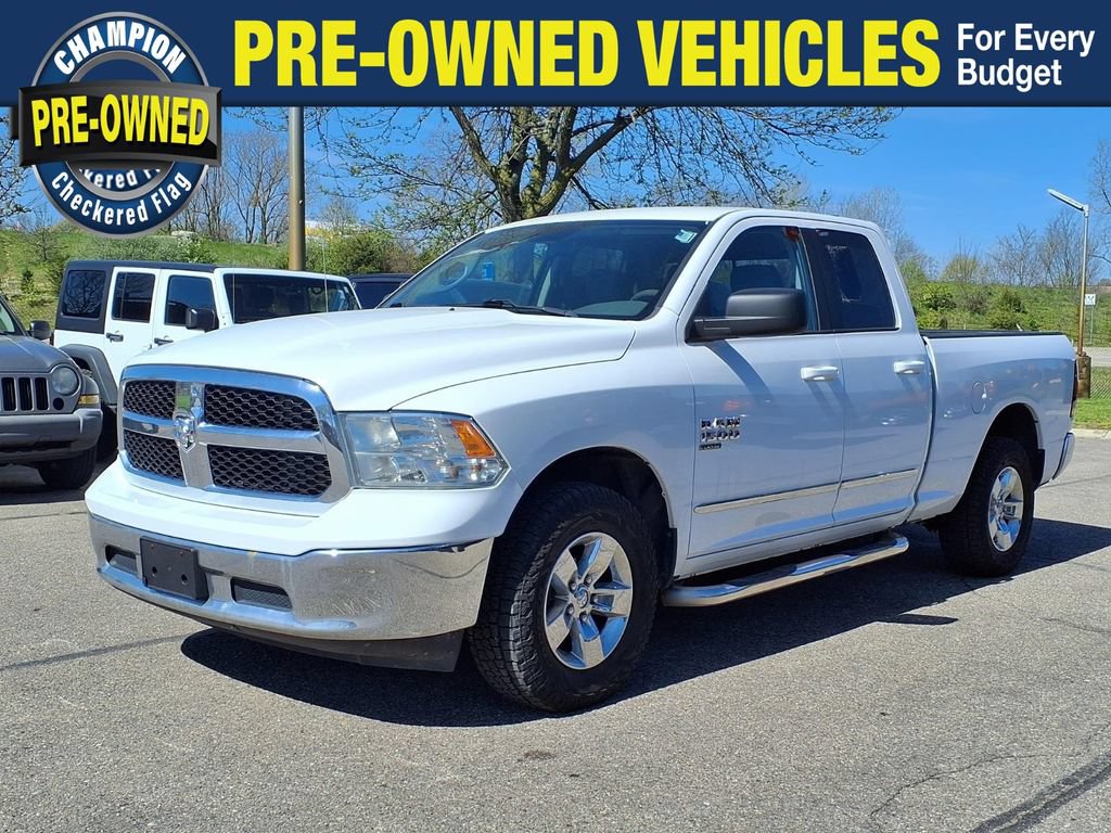 Used 2019 RAM 1500 Classic SLT AWD/4WD image 1