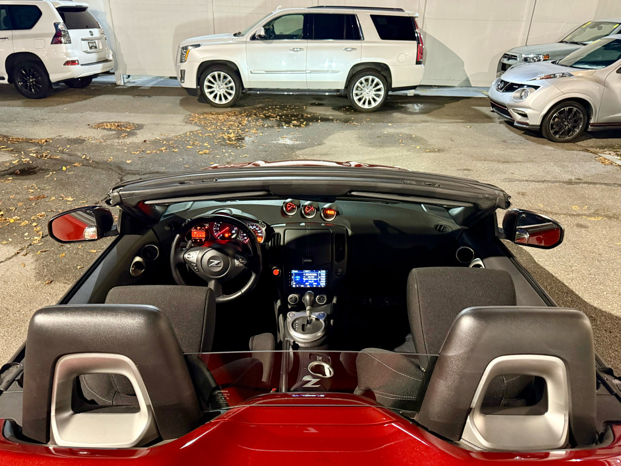 Used 2016 Nissan 370Z Roadster image 16