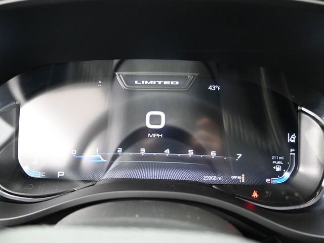 Used 2024 RAM 1500 Limited image 34