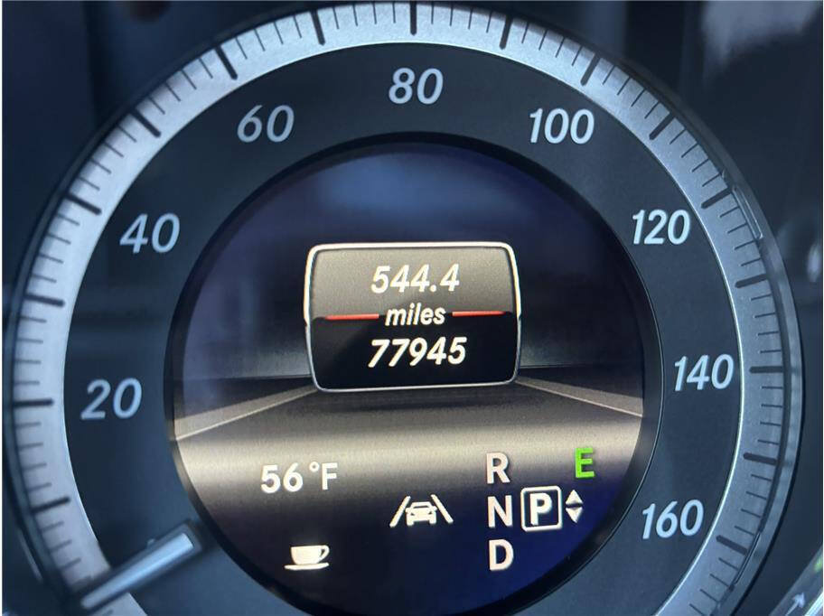 Used 2013 Mercedes-Benz E 350 Sedan image 10