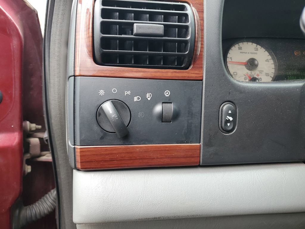 Used 2007 Ford F250 Lariat image 16