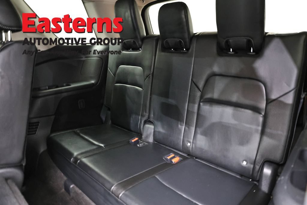 Used 2023 Nissan Pathfinder SL w/ Lighting Package (N92) AWD/4WD image 26