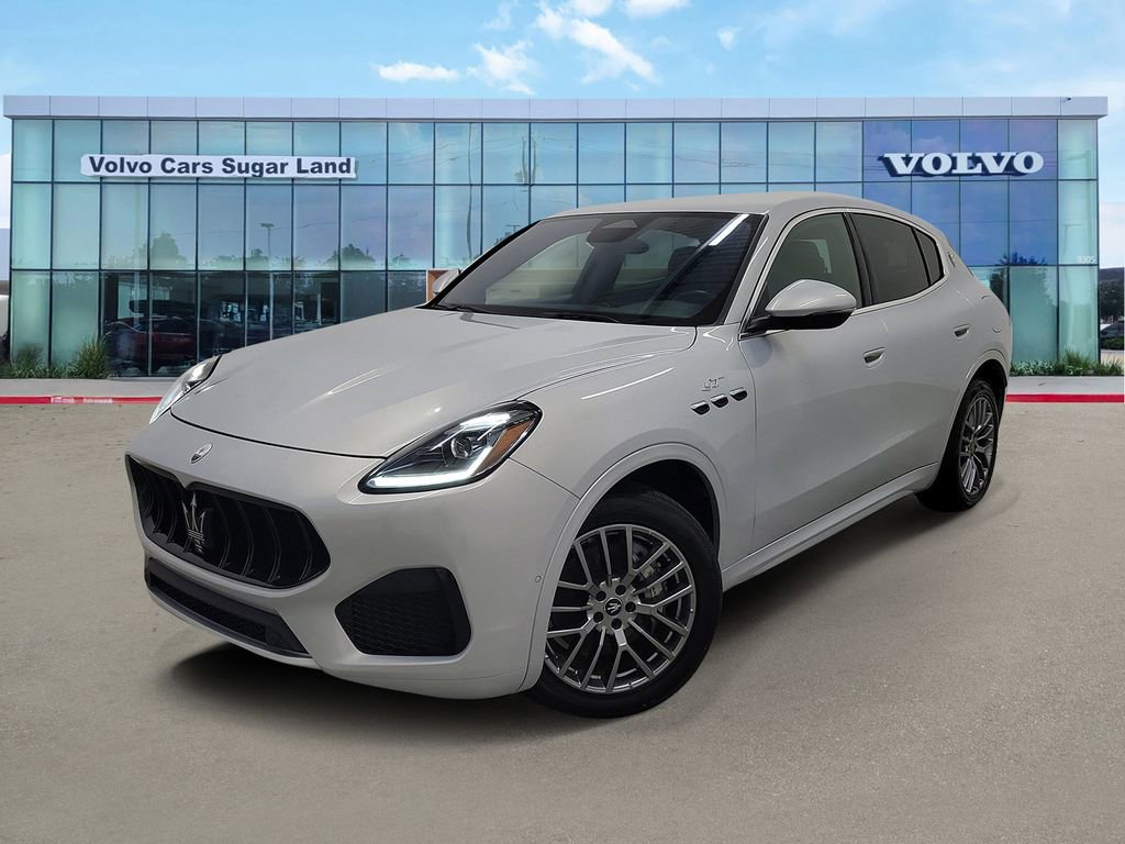 Used 2024 Maserati Grecale GT image 1