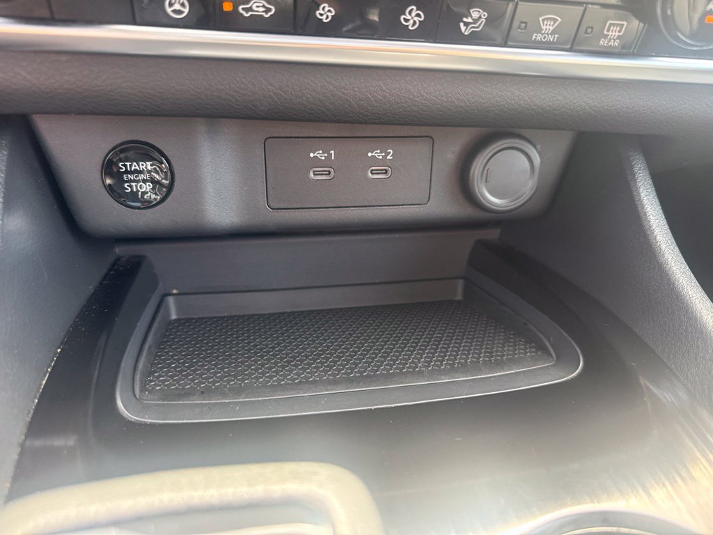Certified 2025 Nissan Rogue SV w/ SV Premium Package AWD/4WD image 11