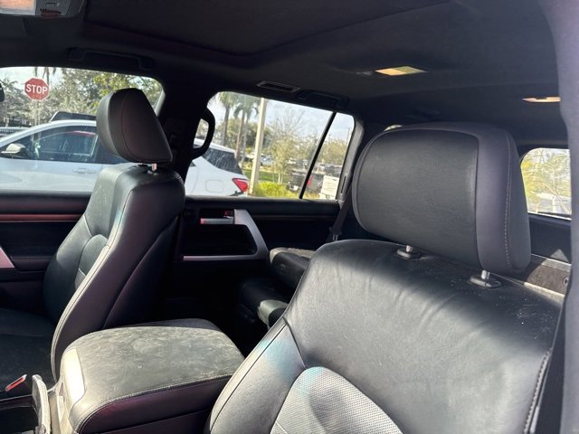 Used 2021 Toyota Land Cruiser image 10