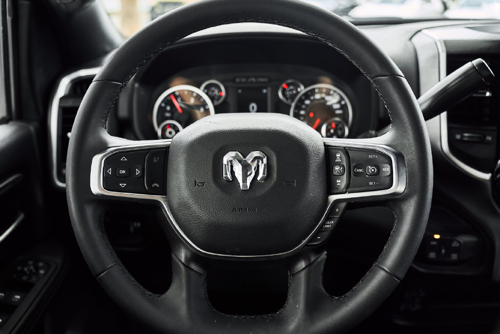 Used 2025 RAM 2500 Big Horn AWD/4WD image 18