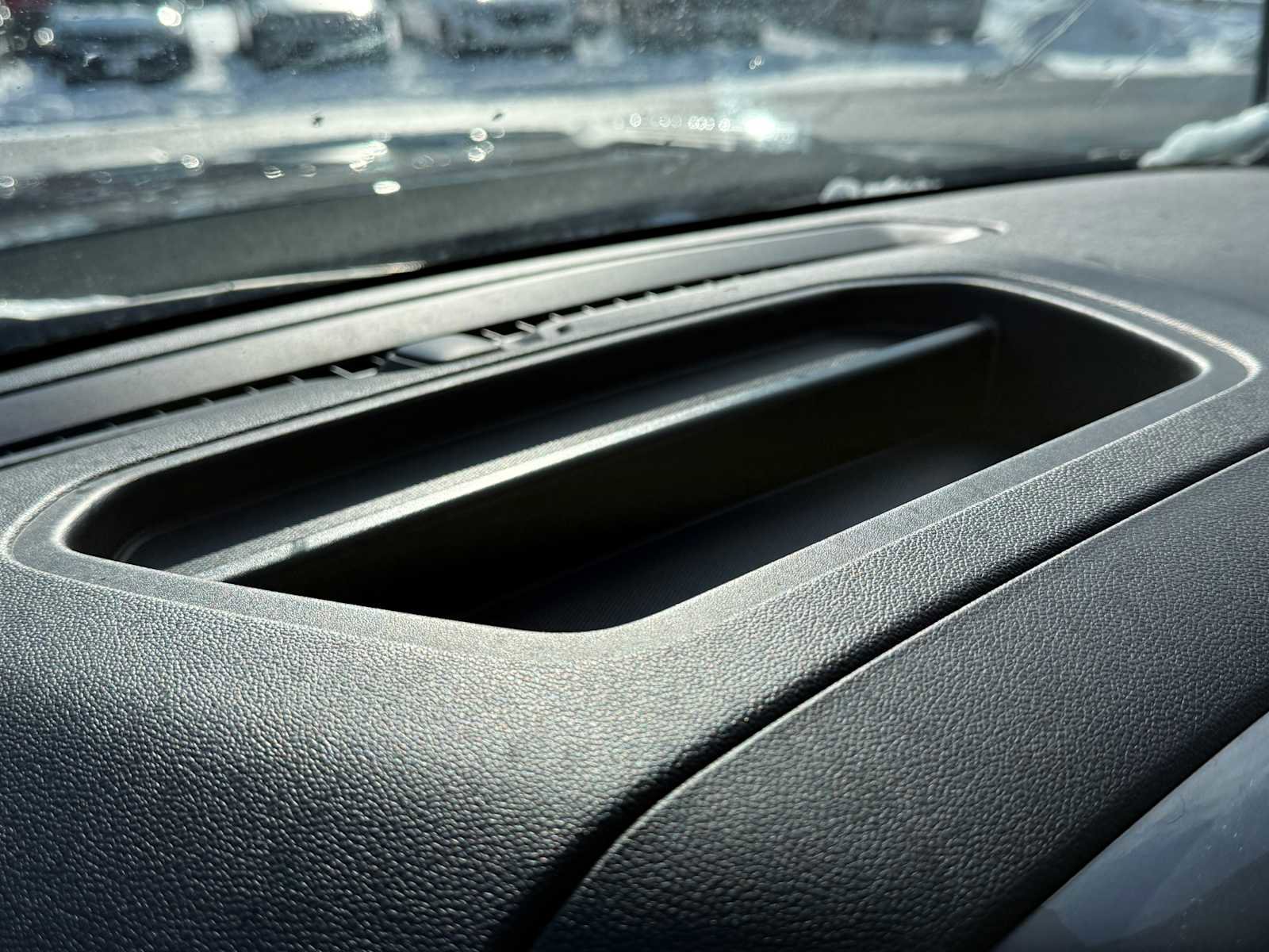 Used 2024 Chevrolet Silverado 2500 Custom w/ Custom Value Package image 47