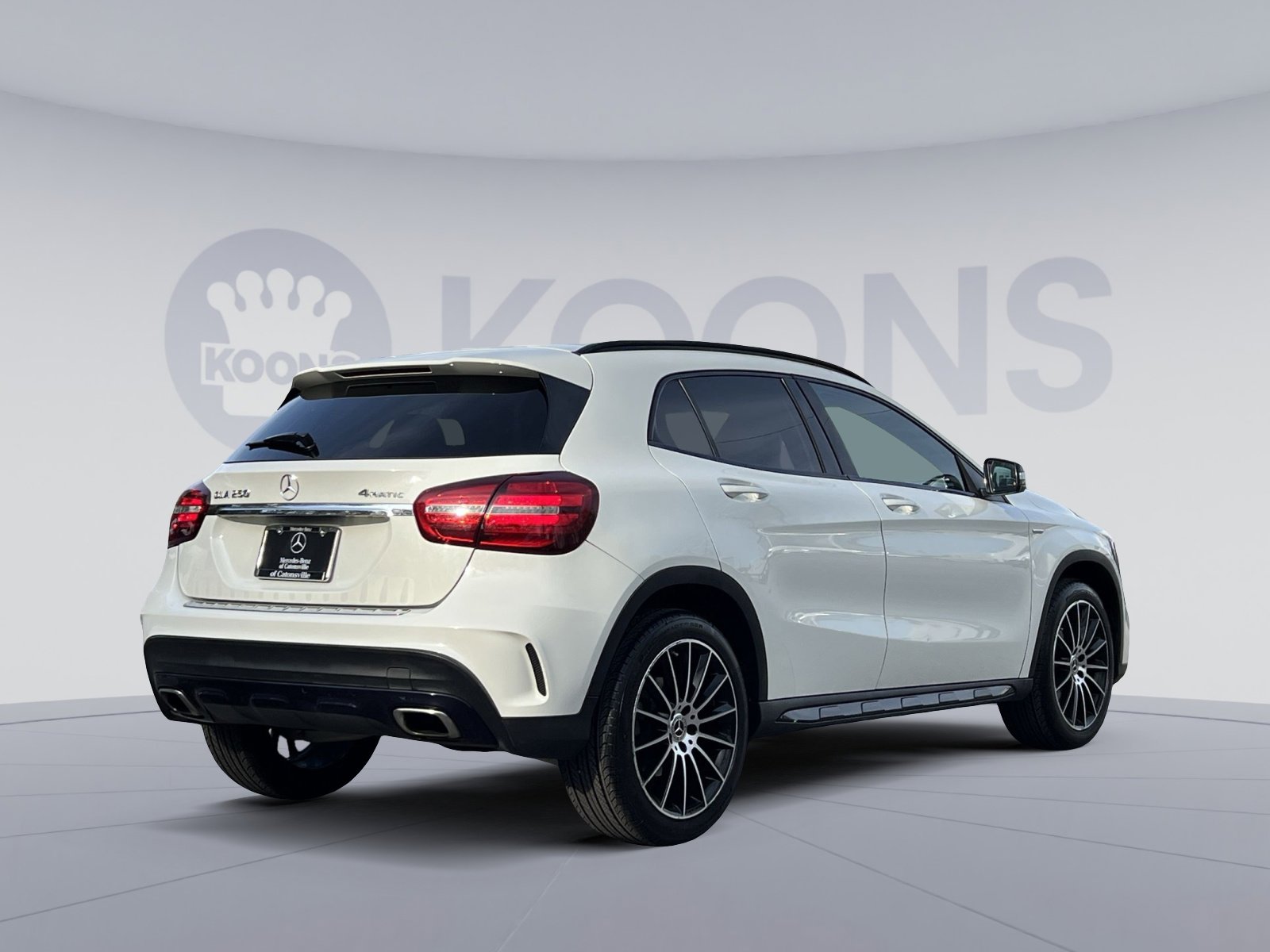 Used 2018 Mercedes-Benz GLA 250 4MATIC image 5