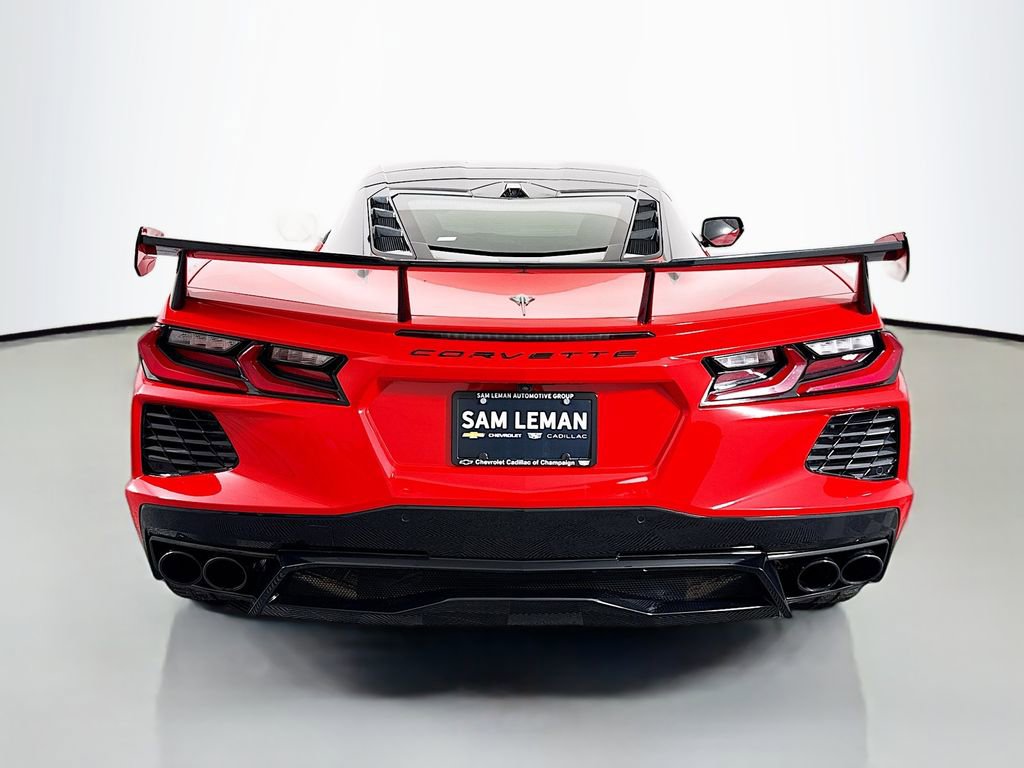 Used 2024 Chevrolet Corvette Stingray Premium Cpe w/ Z51 Performance Package image 6