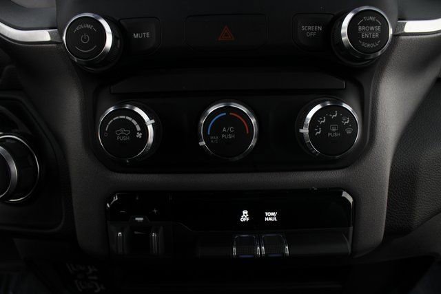 Used 2024 RAM 2500 Big Horn w/ Bed Utility Group image 6