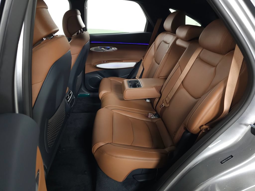 New 2026 Genesis GV70 2.5T Advanced AWD/4WD image 31