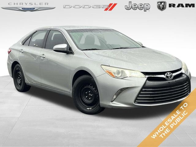 Used 2015 Toyota Camry LE