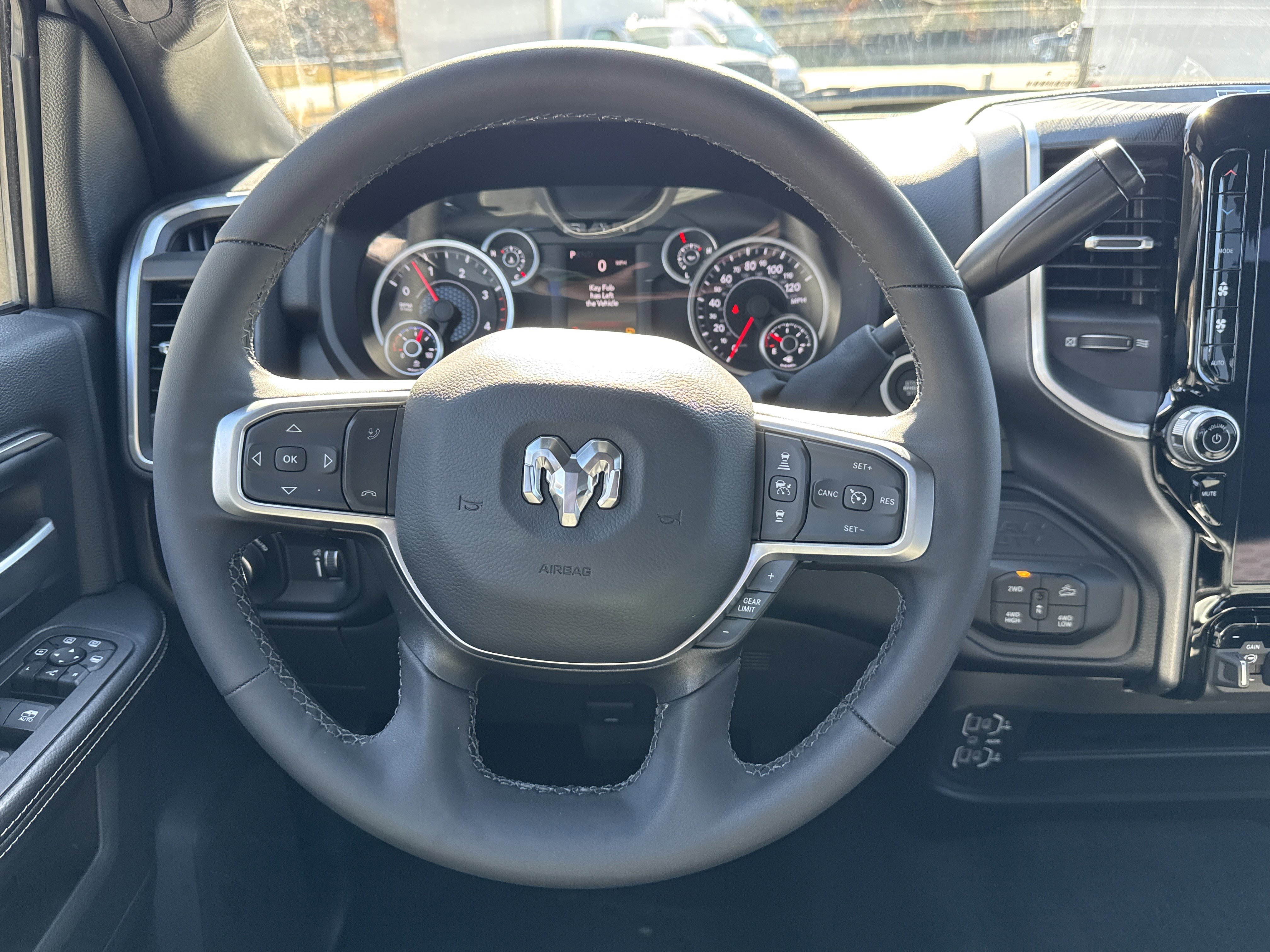 Used 2025 RAM 2500 Big Horn image 28