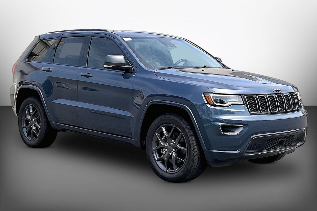 Certified 2021 Jeep Grand Cherokee Limited w/ Quick Order Package 28K 80th AWD/4WD image 2