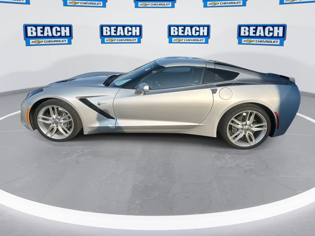 Used 2019 Chevrolet Corvette Stingray Coupe w/ 2LT Preferred Equipment Group RWD image 5