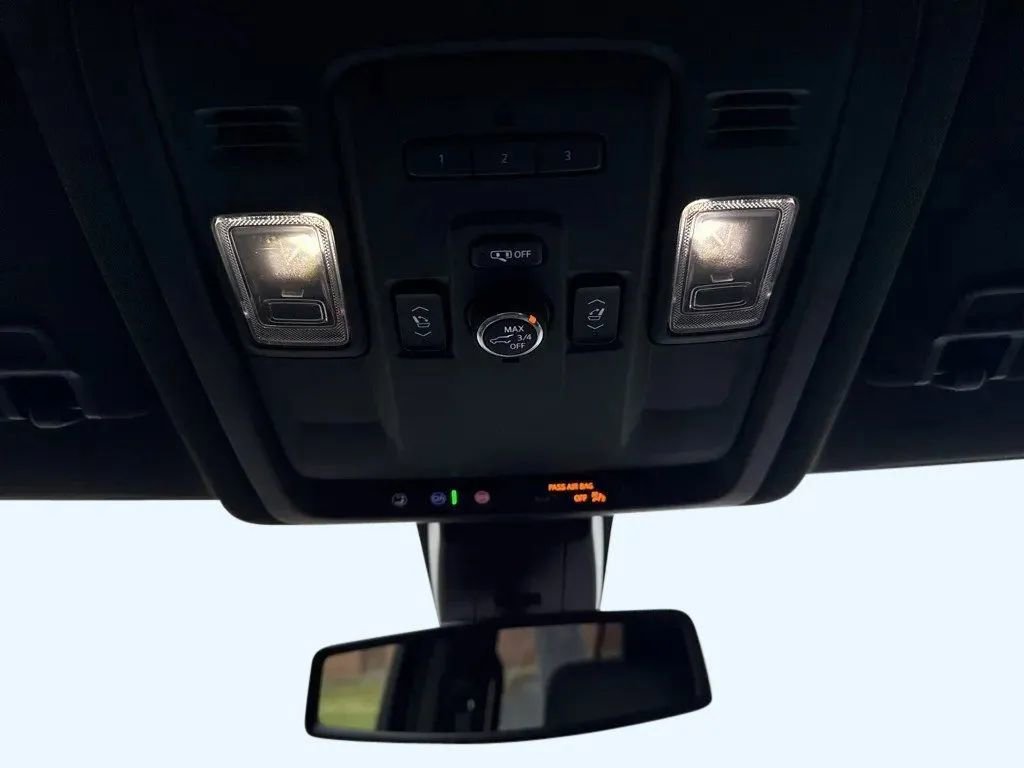 Used 2021 Chevrolet Tahoe RST w/ Luxury Package image 26