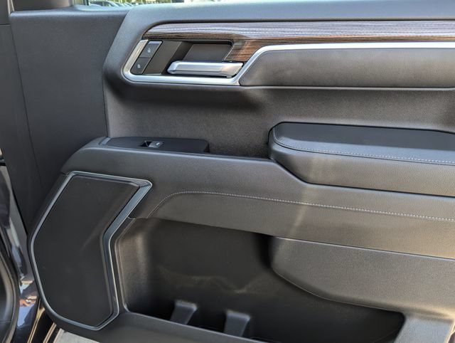 Used 2022 Chevrolet Silverado 1500 RST AWD/4WD image 32